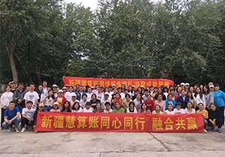 合作商当地风采