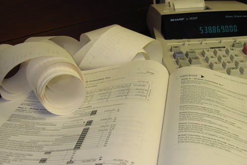 广州代理记账公司：记账报税原始凭证分类方式有哪几种？